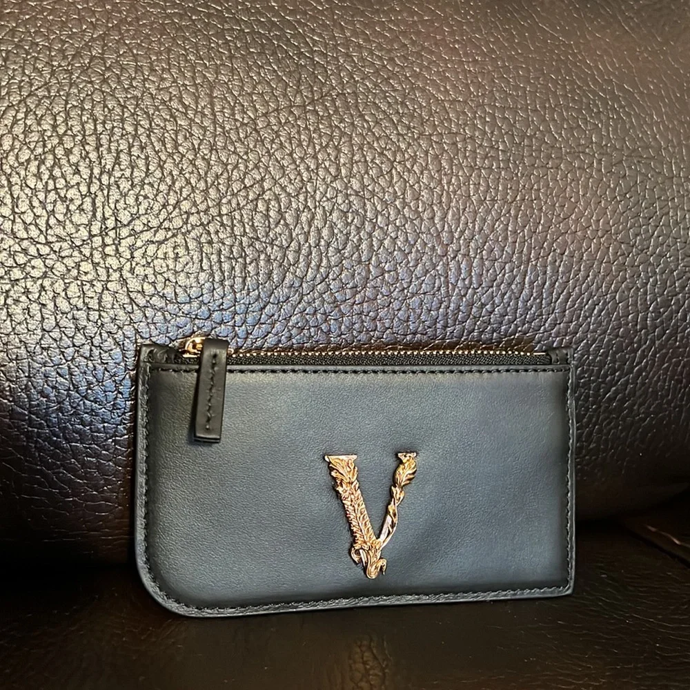 Versace unisex zip up keychain Virtus logo leather card holder wallet NWB - Picture 4 of 8